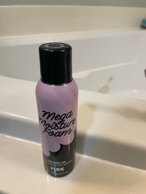 Victoria's Secret Pink Mega Moisture Foam - Light Pink & Black